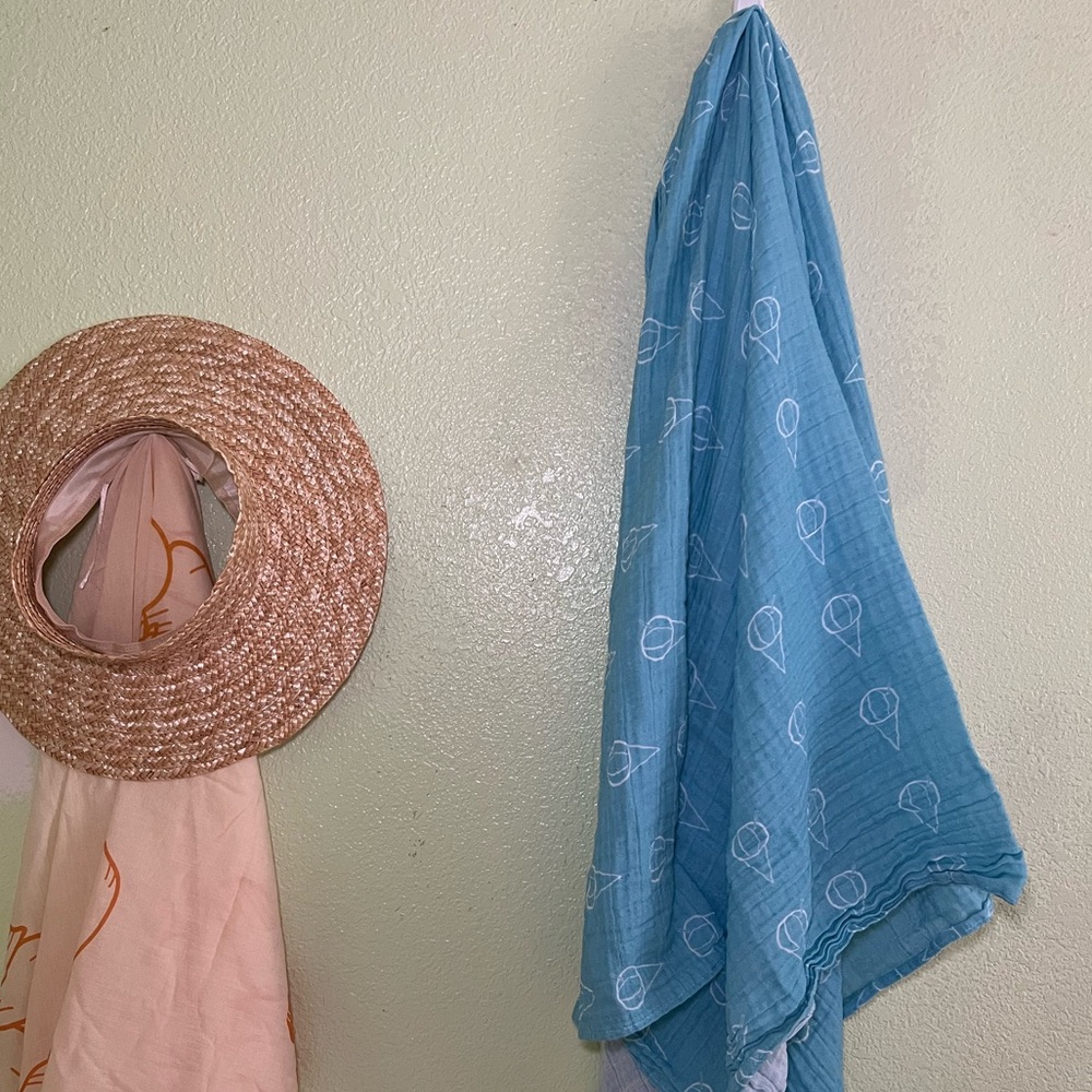 Honolulu Baby Co swaddle blanket
